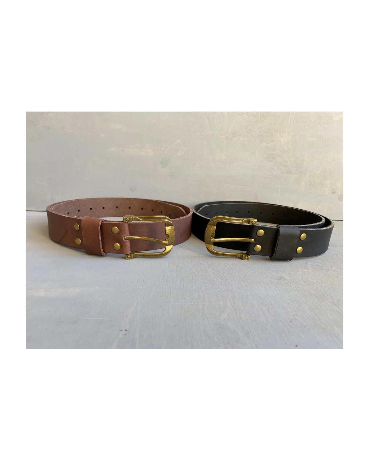 Mens leather belts - View 1